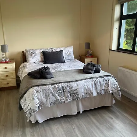 An Cnoc * Killorglin